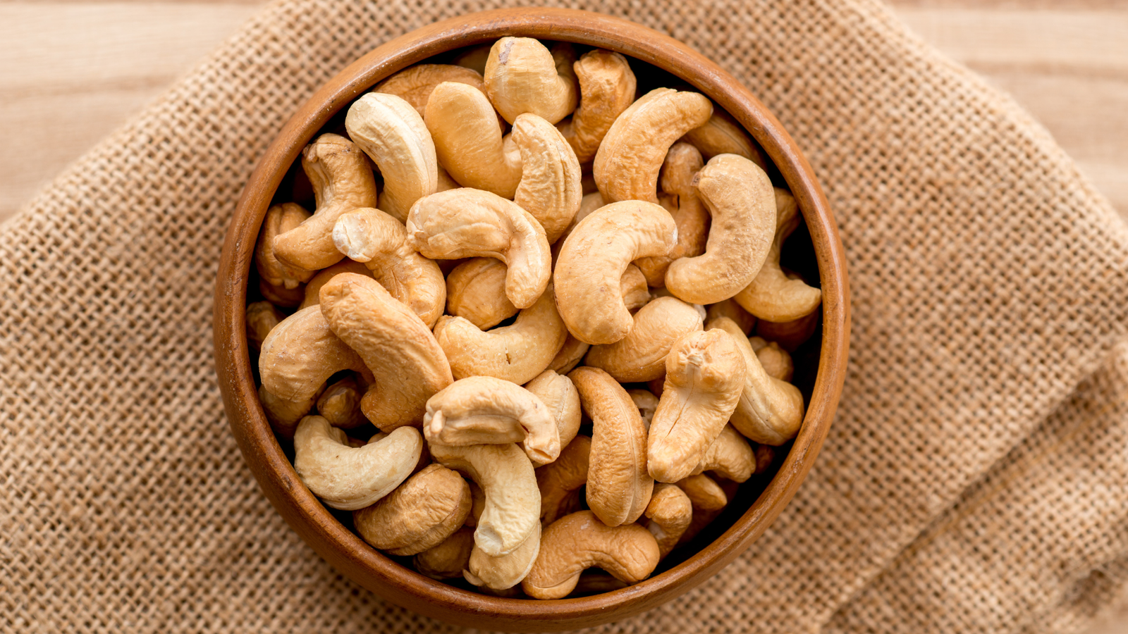 sumewam cashews